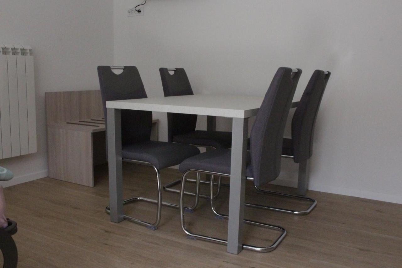 Apartma Melinc โบเว็ก ภายนอก รูปภาพ