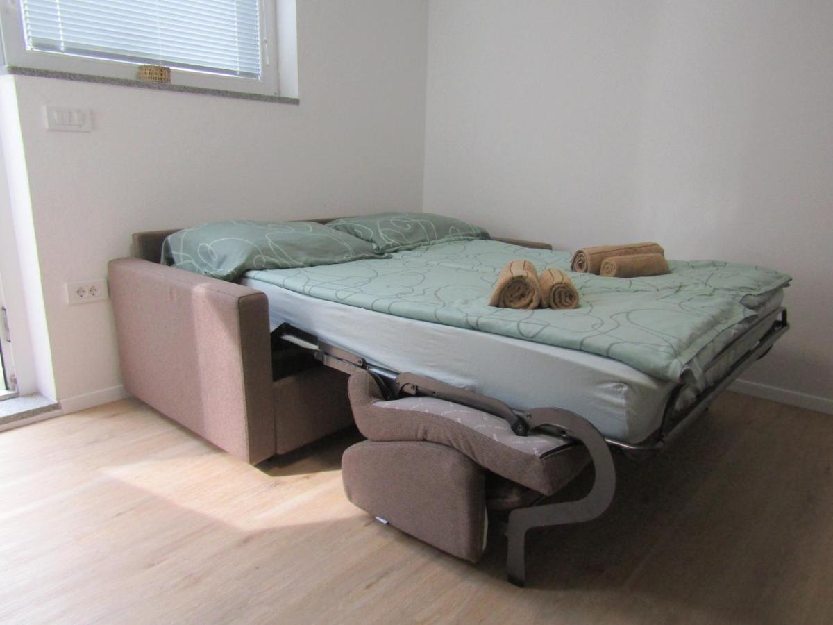 Apartma Melinc โบเว็ก ภายนอก รูปภาพ